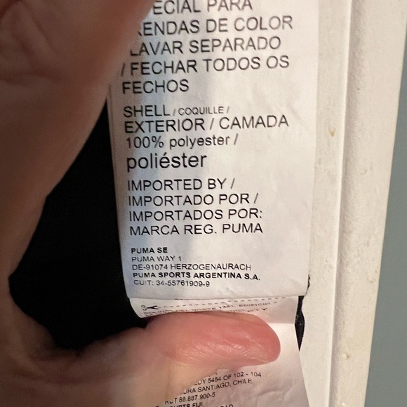 3/$15 BUNDLE - Men’s 4xlt Puma Black and White Zip-Up Jacket - Picture 6 of 6